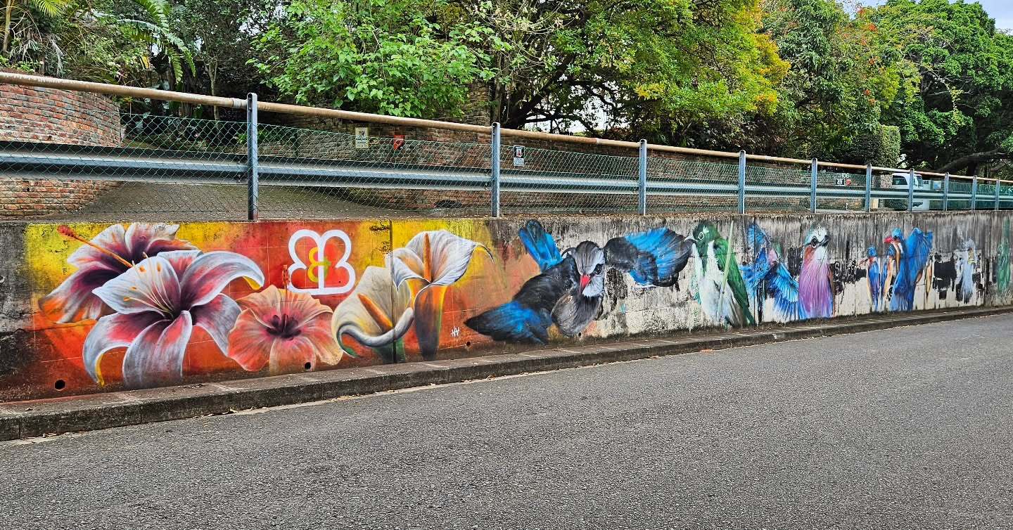 Chamberlain Road // Blooms and Brushtrokes