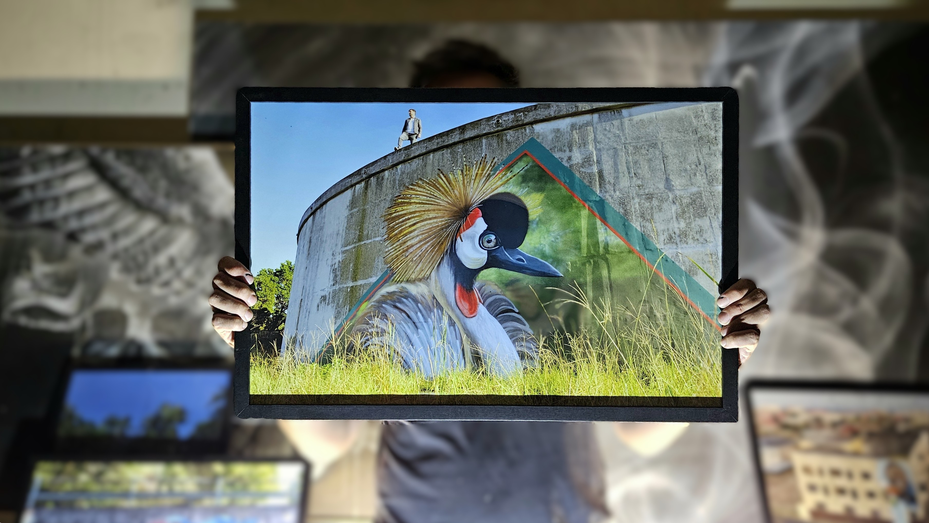 GONUBIE CROWNED CRANE MURAL PRINT